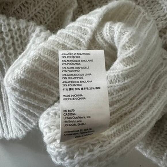 Free People Cowl Neck Turtle Neck Ivory Soft Sweater - Picture 10 of 13